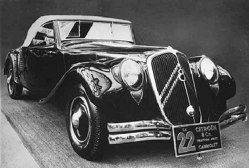 30-talets stor-cittra skulle bli Citroen 22CV med V8 motor och framhjulsdrift, ett par stycken byggdes men själva motorn verkar aldrig blivit klar. Den stora 22CV roadstern blev inte heller helt färdig när depressionen slog till även mot europa.