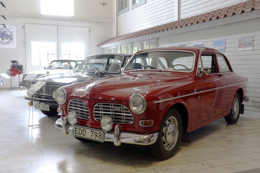 Volvo Amazon representeras av en -67:a.