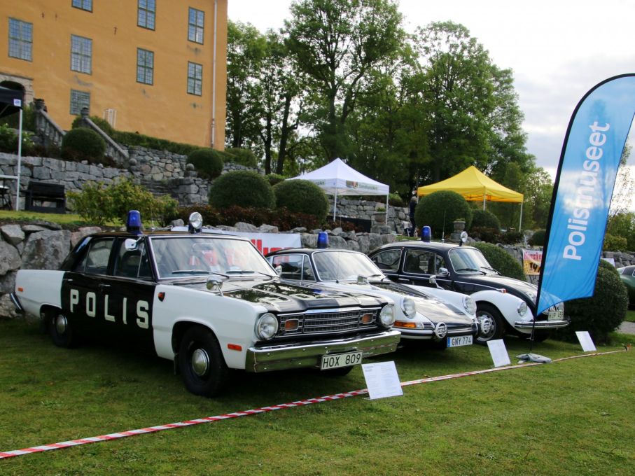 Polismuseet visade upp några tjänstefordon från sjuttiotalet, Plymouth Valiant, Porsche 911 och Volkswagen Typ 1.