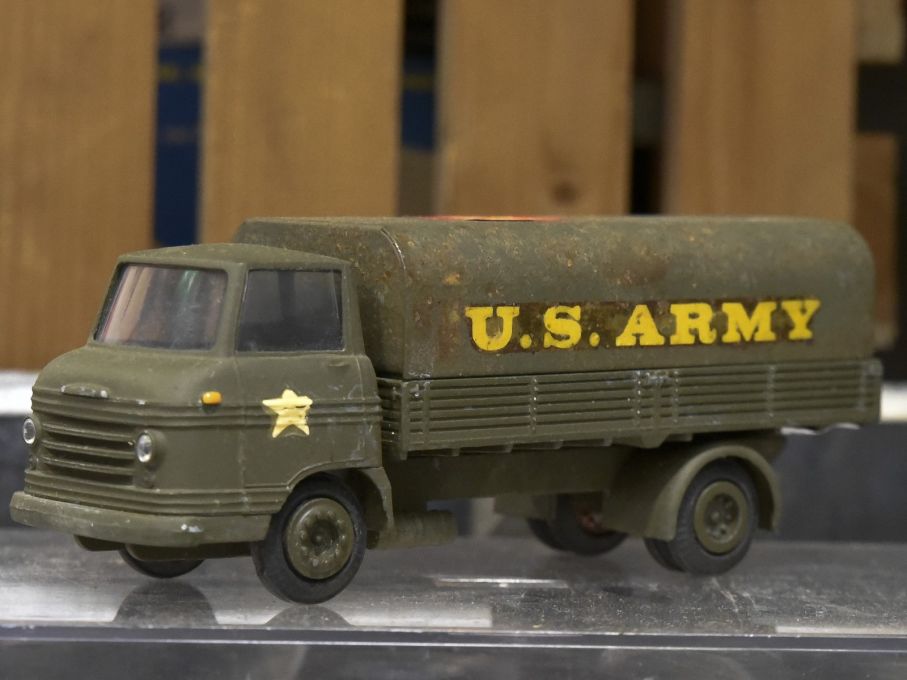 En Volvo Snabbe i Teknoversion – men inte körde väl US Army Volvo?