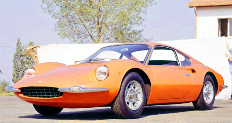Ferraris Dino 206GT nästan klar 1967 - finslipning kvar.