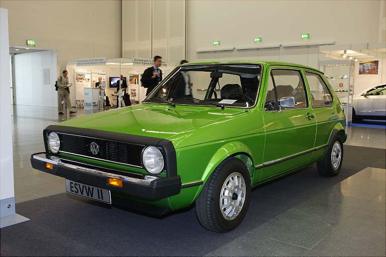 ESVW II föregick Volkswagen Golf och var förstås ett enormt steg frammåt vad gäller säkerhet jämfört med Bubblan.