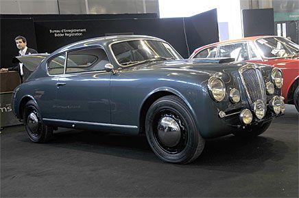 En vacker Lancia Aurelia B20GT med specialutrustning av Nardi nådde inte reservationspriset och såldes inte på auktionen.