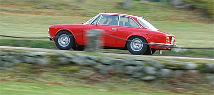 Fredrik Romares Alfa 1600 GTJ 1975 har just blivit uppväckt efter 17 års törnrosasömn.