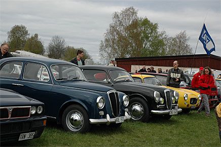 Vackra Lancia-vagnar från 1950-talet. Appia berlina, Aurelia och en Appia med Zagatokaross, senast sedd på Retromobile-utställningen i Paris.