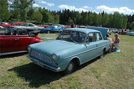 Proper Taunus med V4 till salu.