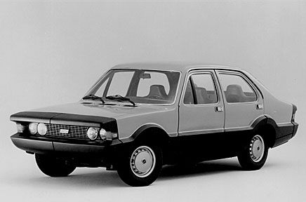 Fiat byggde säkerhetsbilar i tre olika storleksklasser. Fiat ESV 2500 var den största.