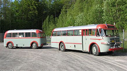 Buss på buss! Med ett släp från Kässbohrer får du med ytterligare 30 kompisar.