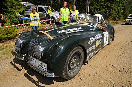 Midnattssolsrallyt blir bara större och större. Reportage med massor av bilder i Klassiker nr 7/2008.