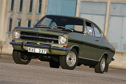 Efter två års slit står den klar - Tomas Allvins Rallye Kadett.