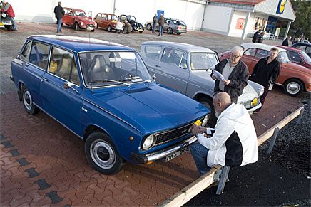 Även Volvo, förlåt Daf kvalar in på Småsvängen. Julius Berg, Daf 66 -74.