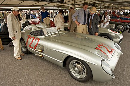 Mercedes 300 SLR. Den bil Stirling Moss och Denis Jenkinson vann 1955 års Mille Miglia med.