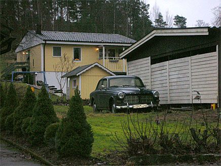 En lite "frusen" bil som jag passerar på väg till jobbet. Rolf Laurinson, Hestra