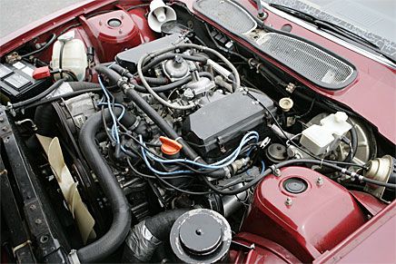 Samma V8 som i P6, dock rejält strypt i Sverige på grund av dåtida avgasregler.