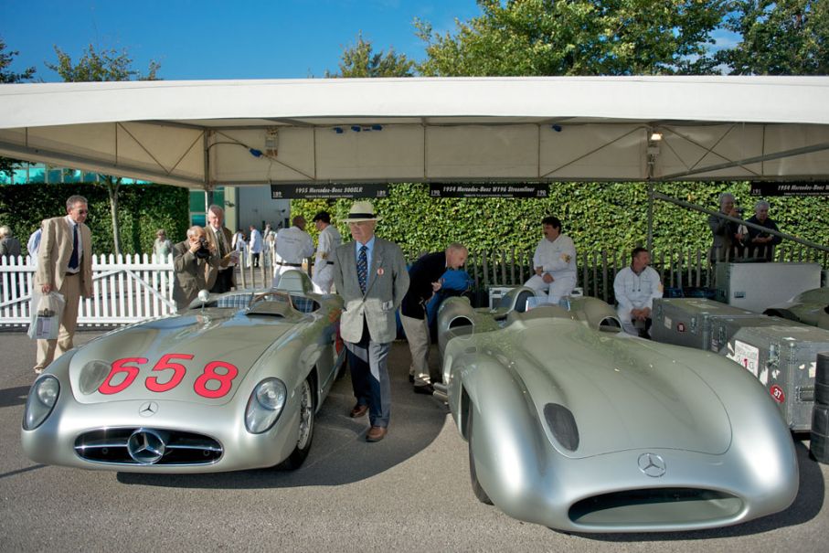 Zwei Silberpfeile 300 SLR -55 och W196 Streamliner, -54