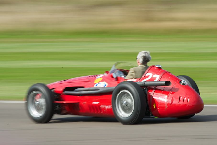 Som de säger i England ”A hairy drive!” Maserati 250F, -57 i ”Juan Manuel Fangio Tribute”