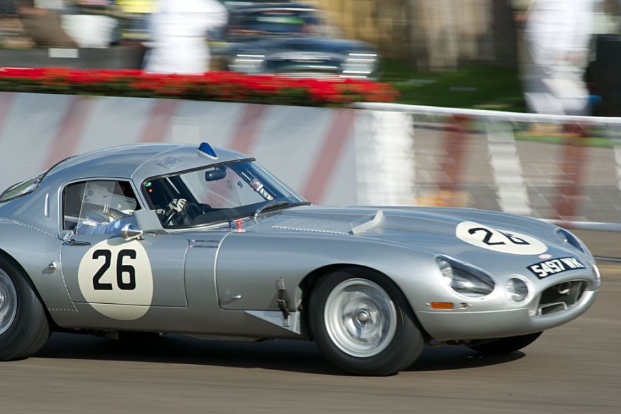 Lowdrag E-type Coupé replik