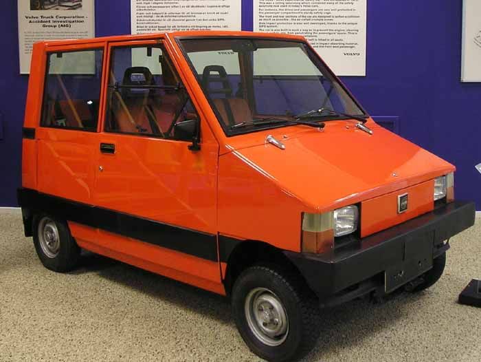 Vid samma tid laborerade även Volvo med ett par elbilsprototyper, två stycken sådana här byggdes och testades 1975-76
