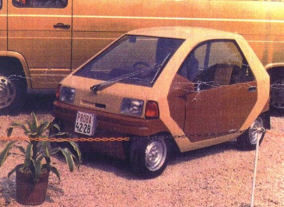 Obskyrt miniboxprojekt som kallades Sigma, härstammde från Ungern och visad 1989, föga mer känt om den