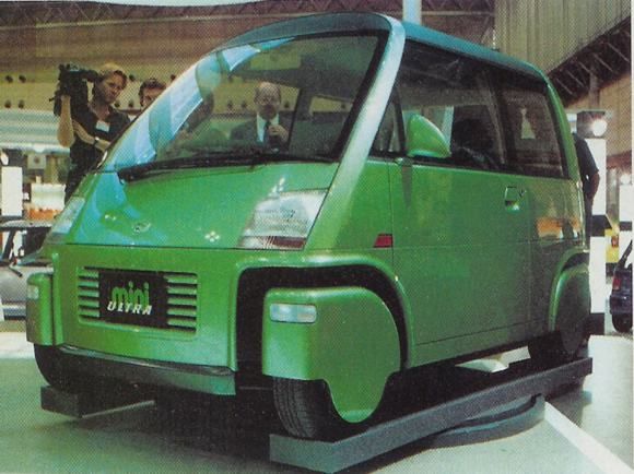 Lådan i förnyad form under 90-talet, flera concept framförallt från Japan såg dagens ljus, fast kunder lyste alltid med sin frånvaro så därför blev det aldrig några uppföljare på dessa.