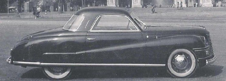 specialcoupe från Boneschi som bär en del drag av Austin A90 Atlantic.