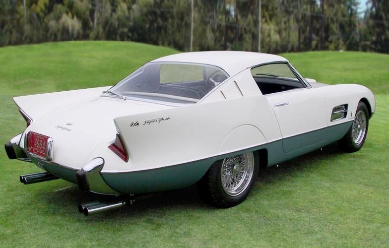 33 stycken 410 Superfast-bilar byggdes plus två som benämndes 410 Superfast 1955. Dessa två fick Pininfarina-karosser, en med fenor och en utan.