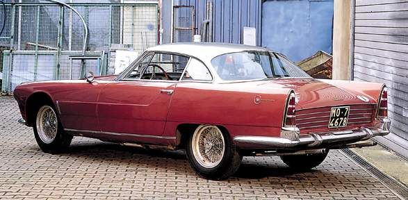 250GT från Boano 1956, med lite klumpigt bakparti som närmast påminner om senare Ford Zodiac/Zephyr