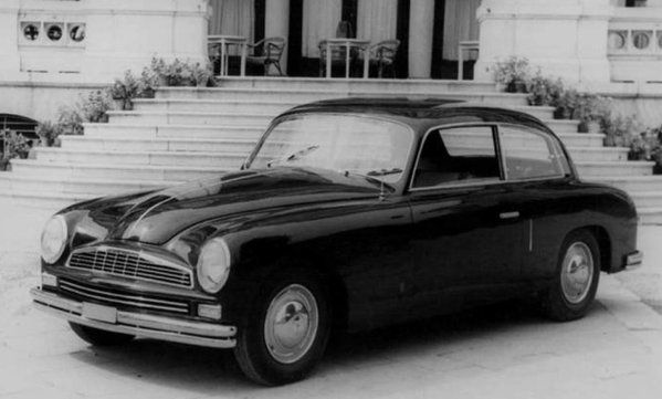 snyg coupe från Bertone på Fiat 1500D 1949