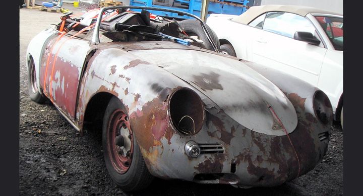 Risig men betald... Skicket lämnar kanske lite övrigt att önska, men då detta är en äkta 356 Speedster, kan det nog vara värt att importera och göra i ordning ett sådant här objekt, drygt 8000 speedsters byggdes 1954-61.