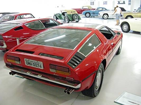 Maserati Bora