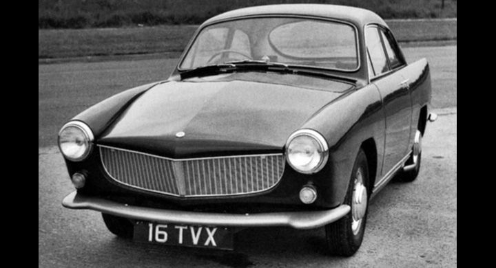 Ogle coupe i glasfiber på Riley 1,5 chassi, åtta stycken byggdes