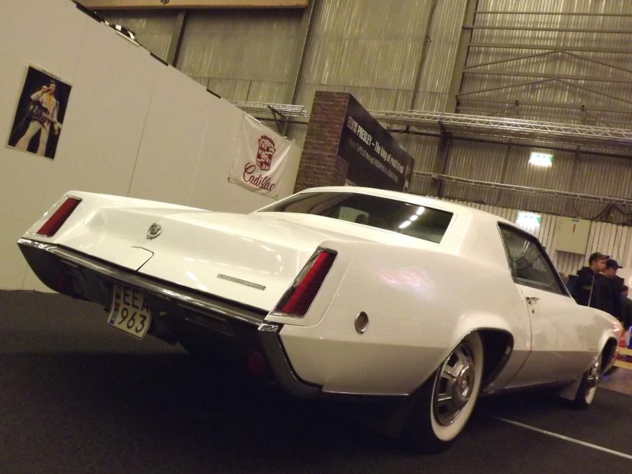 Eldorado kom med helt egen kaross från 1966 och framåt, dessutom framhjulsdriven, denna är från 1969.