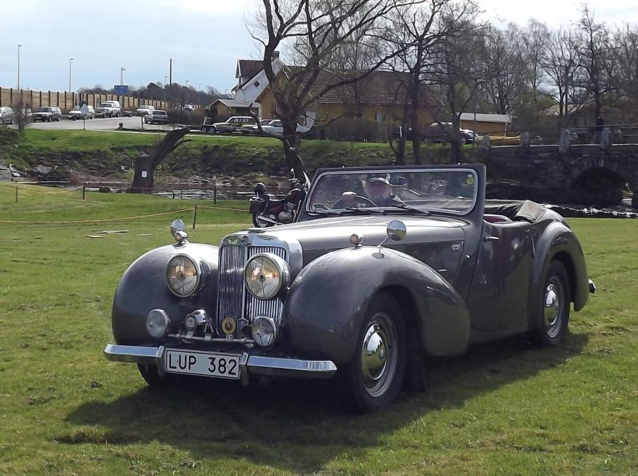 Trevlig Triumph, 1800 Roadster är en ganska ovanlig modell och har dessutom svärmorslucka bak.