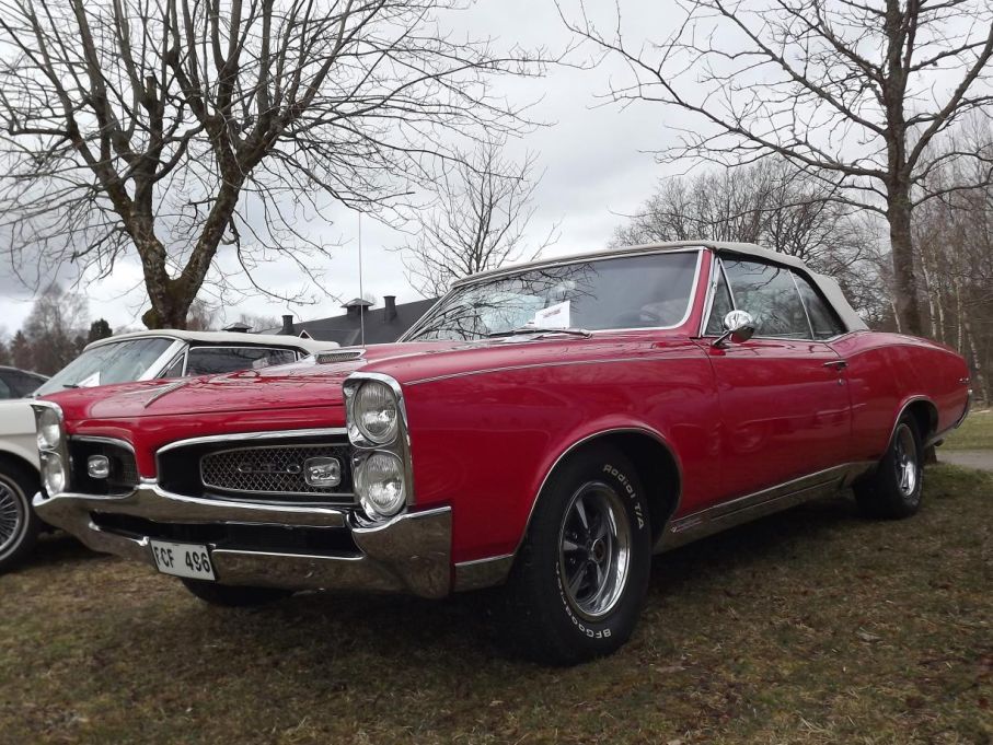 Pontiac GT0 1967 cab