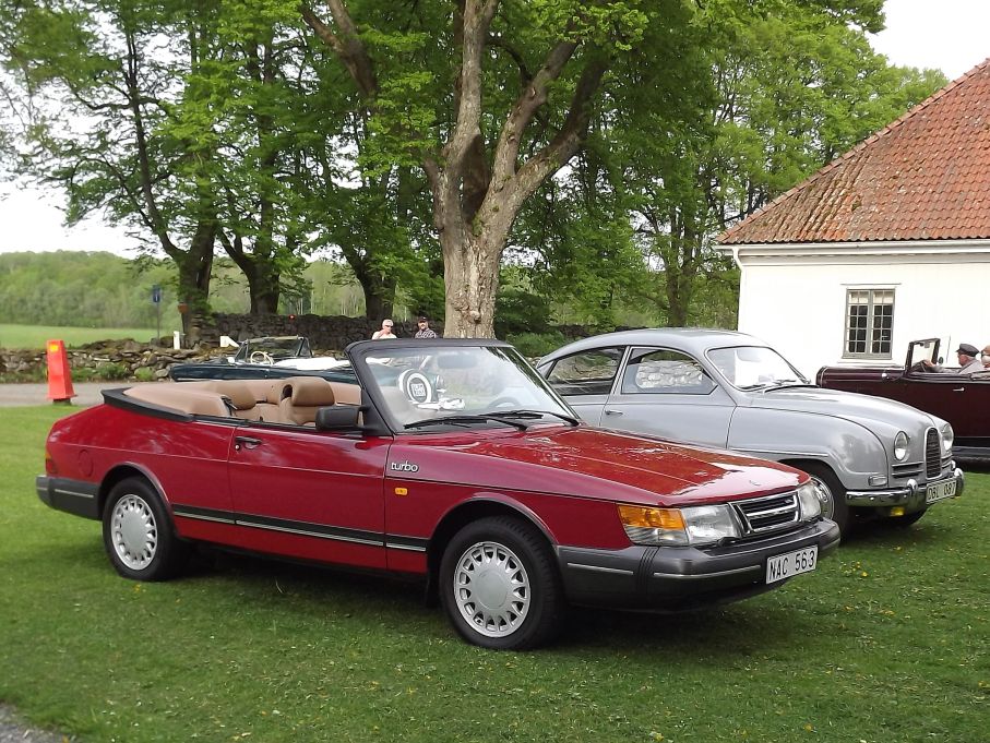 Nyare Saab hängde med i gänget, 900 turbo cab från 1988