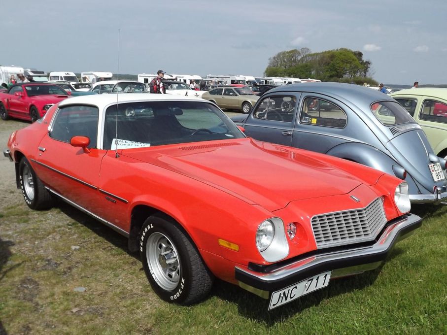 Sjuttiotals camaro ser man sällan i originalskick, har dom inte dött raggardöden dog dom racerdöden. Rosten tog kål på dom som blev kvar. Denna 75:a Camaro LT var dock väldigt fin med bara tre ägare sen ny.