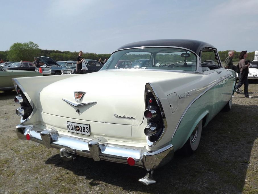 Fina fenor, Dodge Coronet Lancer 1956