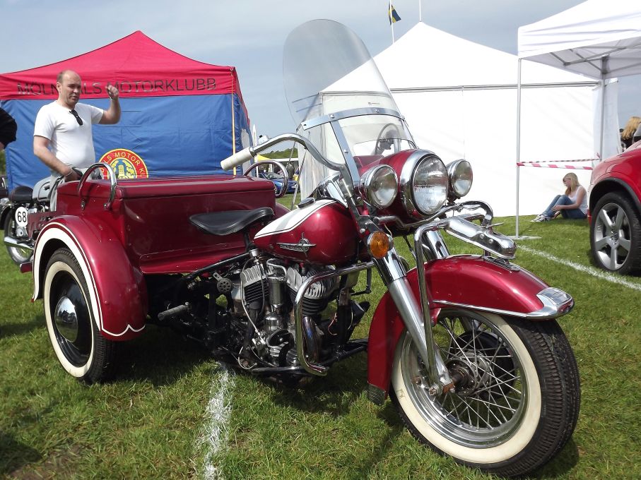 Harley Davidson servi-car är för oss en ganska okänd modell som många tror är ett hemmabygge, men denna trehjuling var en av Harleys mesta långkörare som byggdes från 1932 ända fram till 1973.
