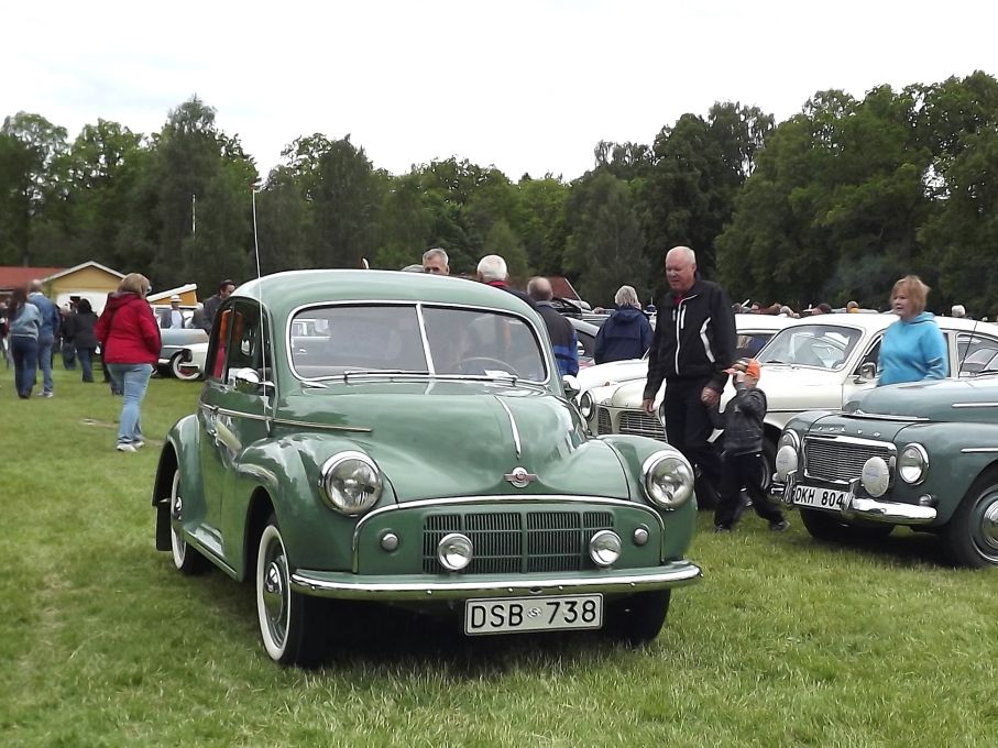 Morris Minor dök upp i pluralis denna dag, här kommer en från 1952