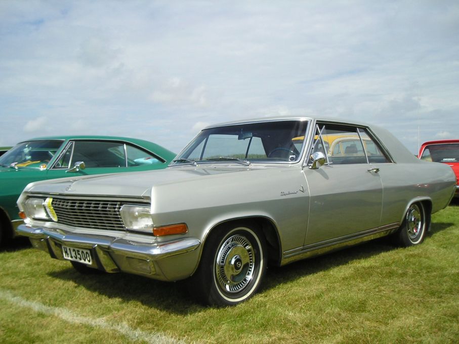 Nästan jänk, Sällsynta Opel Diplomat coupe har ju Chevrolets 327" V8