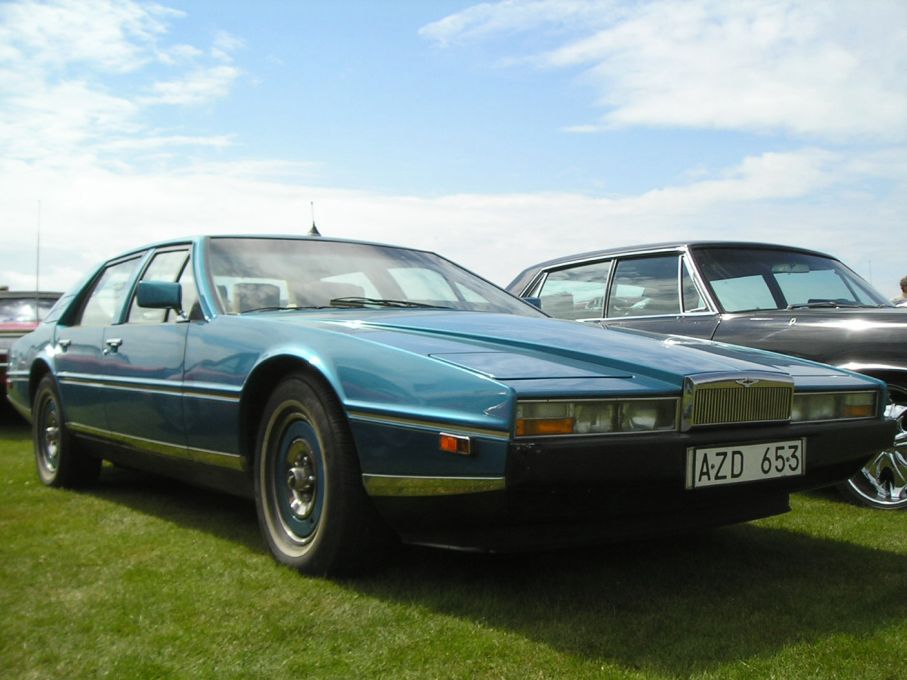 Aston Martin Lagonda känns lika extrem idag som när den hade premiär för snart 40 år sedan.