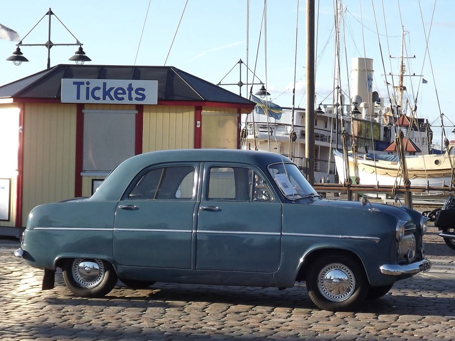 Ford Consul 1954 i orenoverat originalskick.