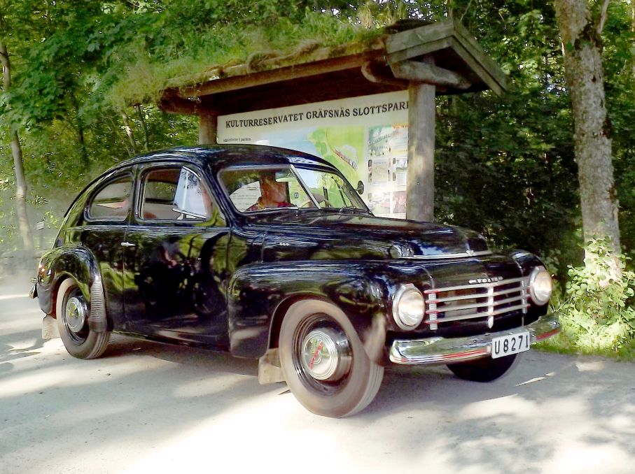 Volvo PV444