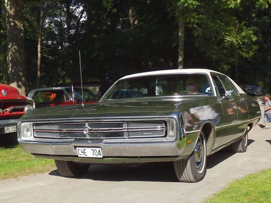Chrysler 300 1969, det är lätt att förstå varför dessa karosser kallades "fuselage"