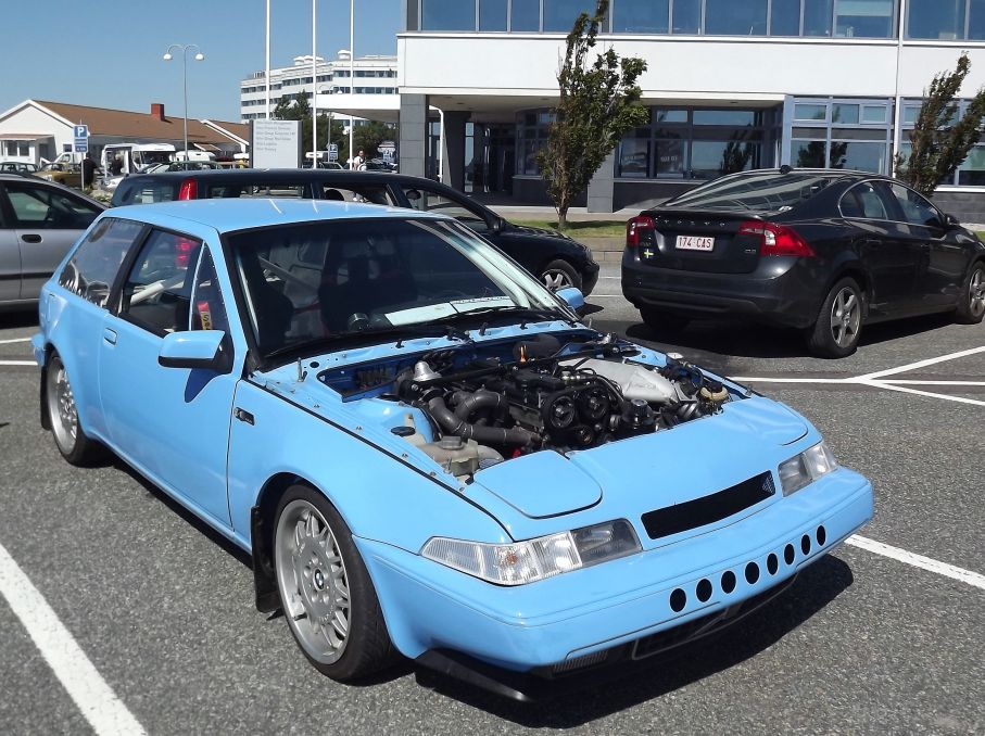 480 i fullfjädrat raceutförande.