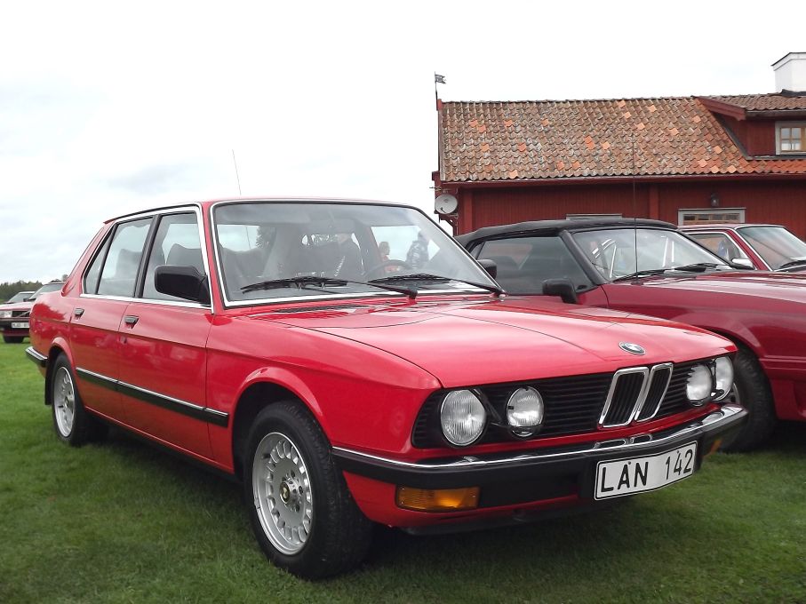 BMW 528i 1983, fin överlevare från första delen av 80-talet.