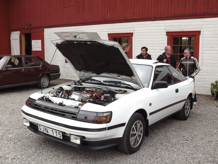 Suprans lillebror Celica kom dock att bli mer popolär.