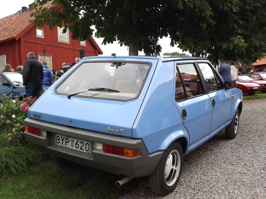 Fiat Ritmo, utskrotningshotad modell, inte många finns kvar idag.