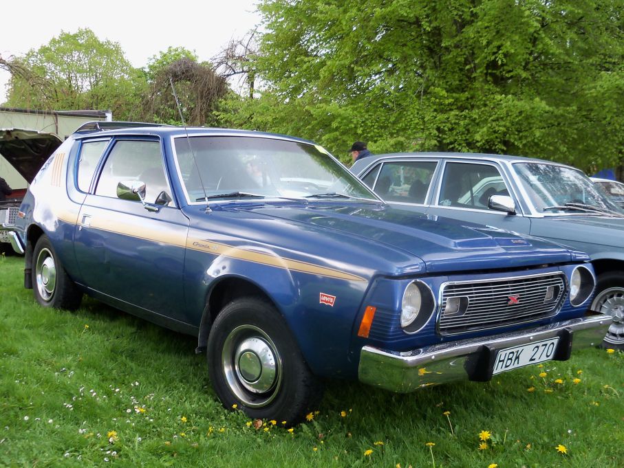 Amerikanskt var ju i minoritet som sagt fast en av de mest intressanta bilarna på träffen var ändå denna AMC Gremlin från 1974. Svensksåld med 304" V8 och Levis-inredning.
