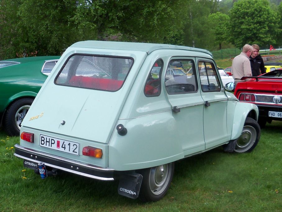 Citroen Dyane är en annan version på temat